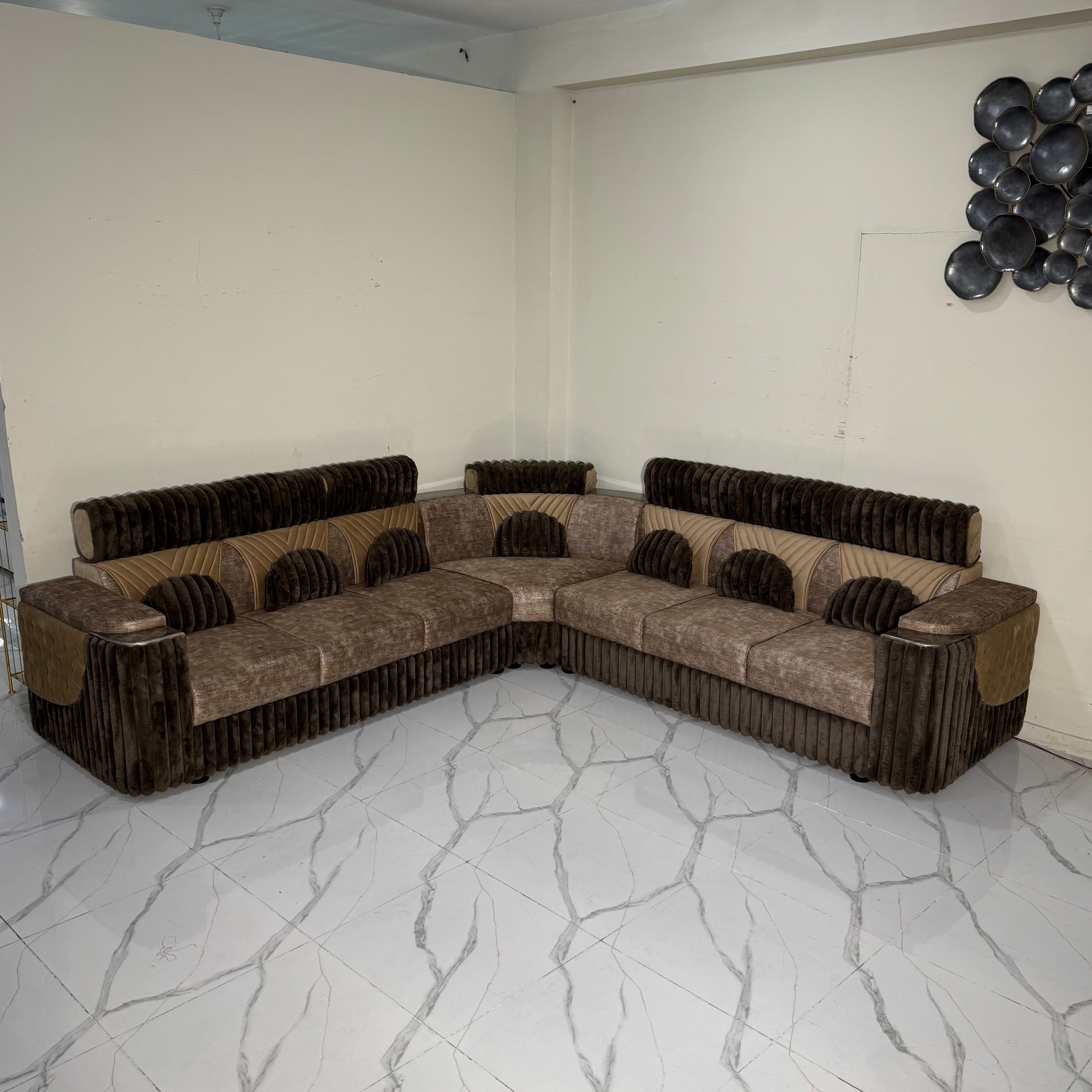 LS33 8 SEATER SOFA