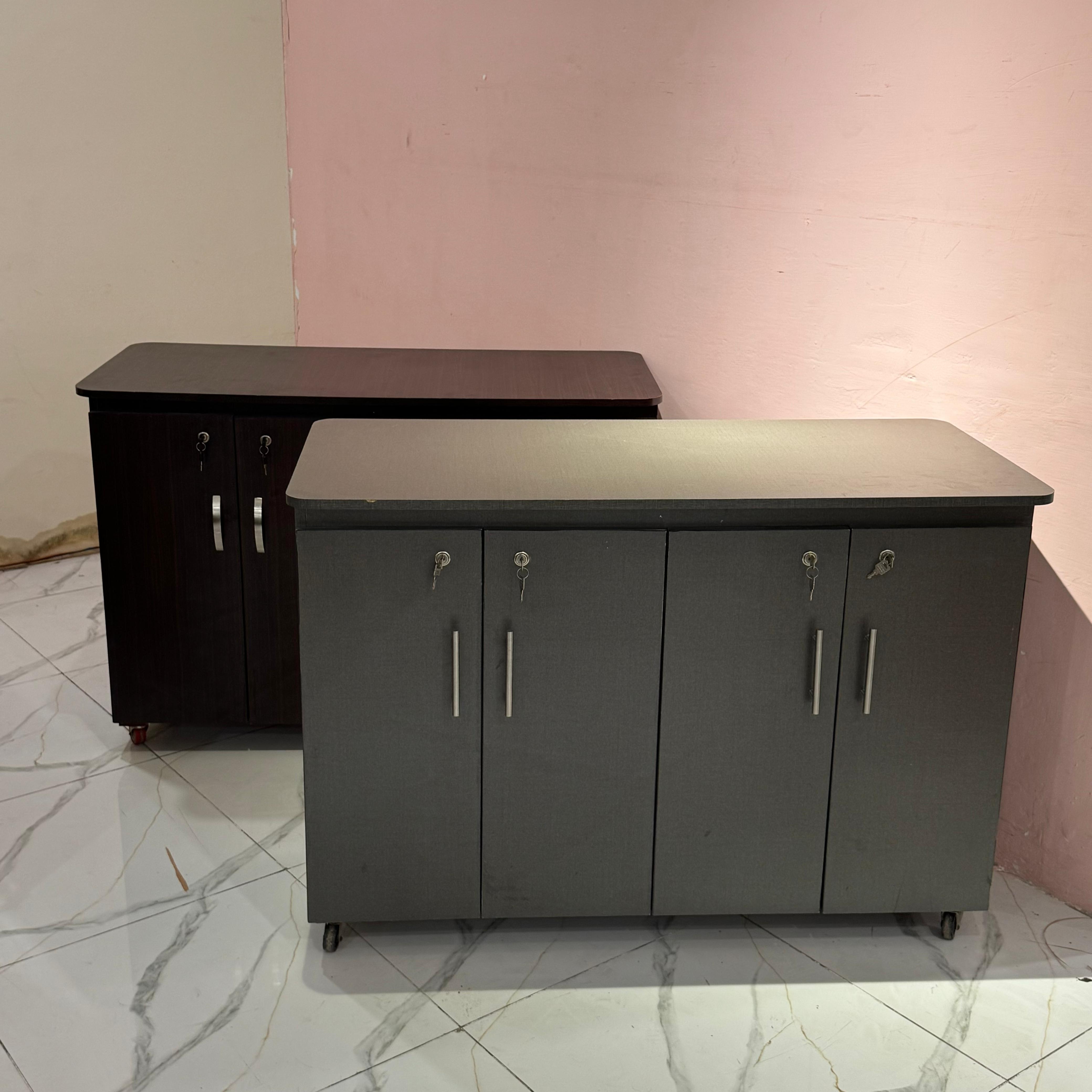 Iron Stand 4 Door