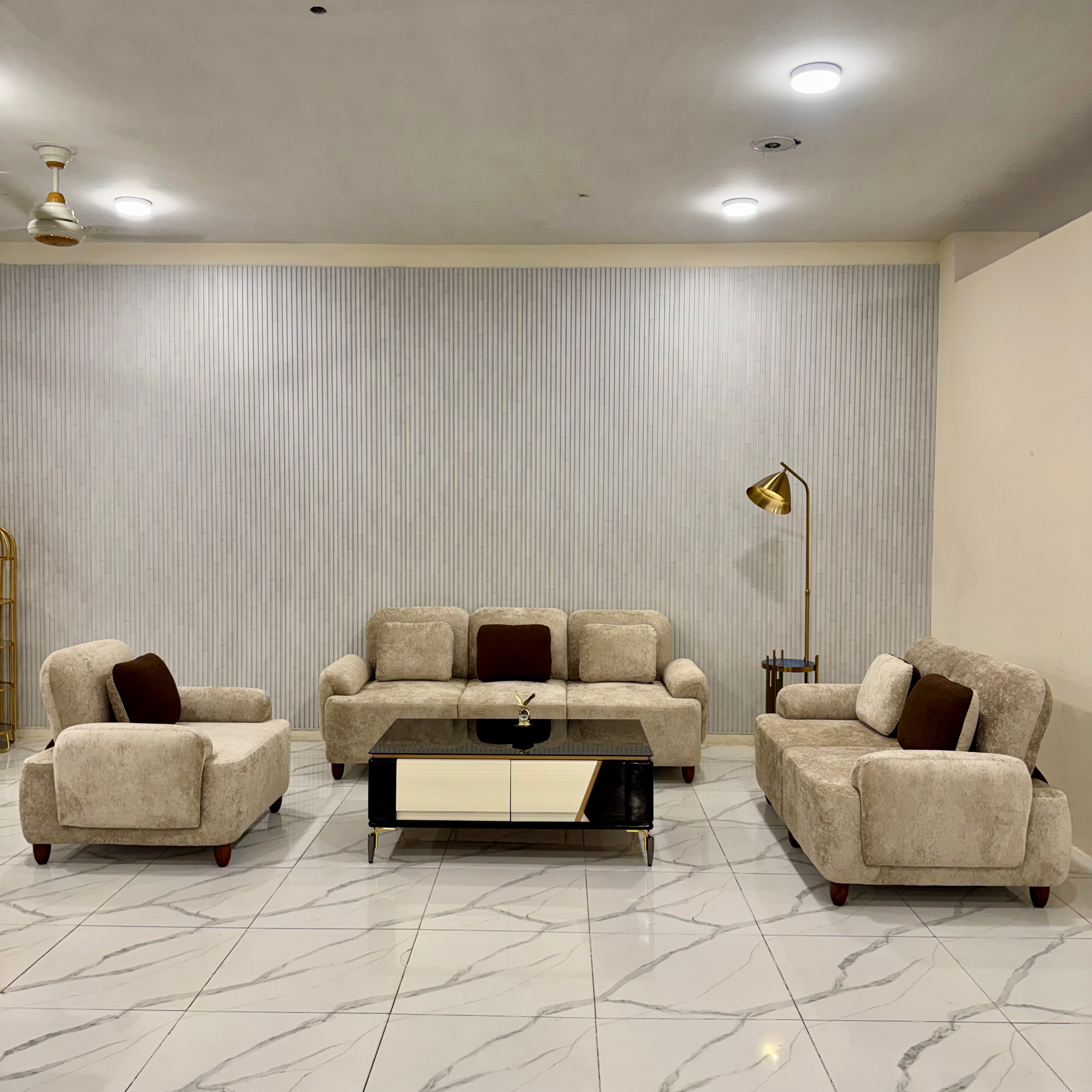 6 Seater Sofa S45 - image 1