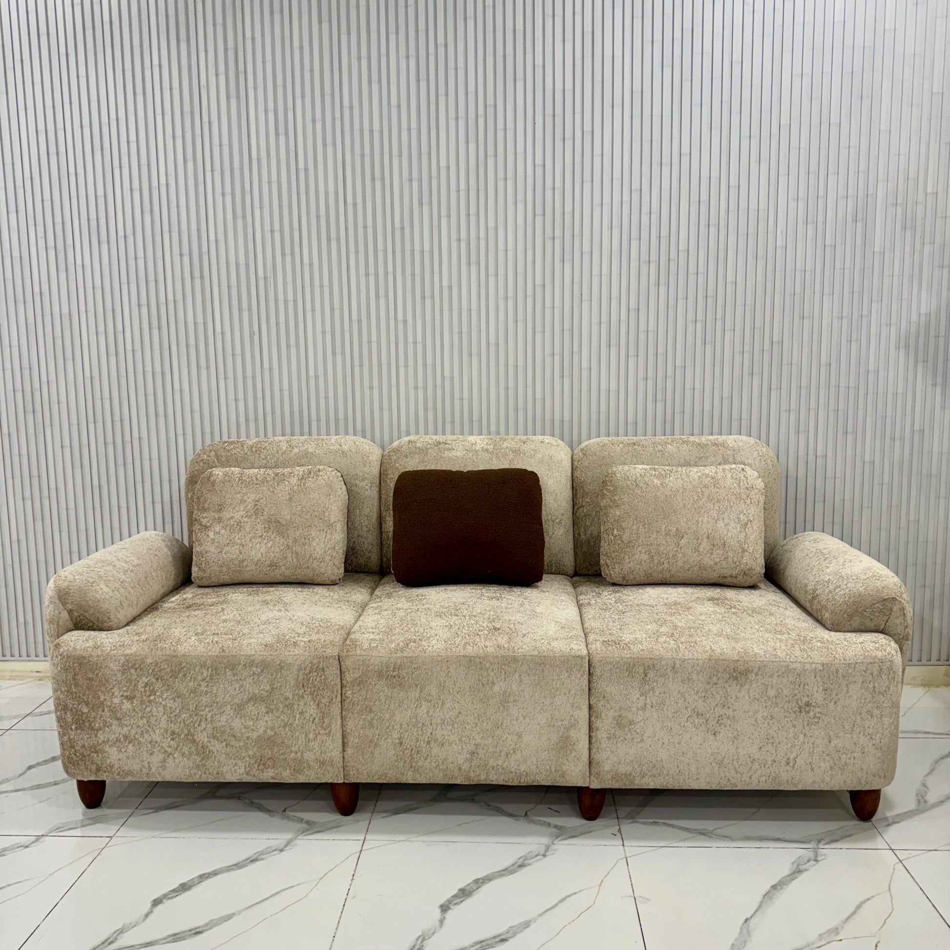 6 Seater Sofa S45 - image 3