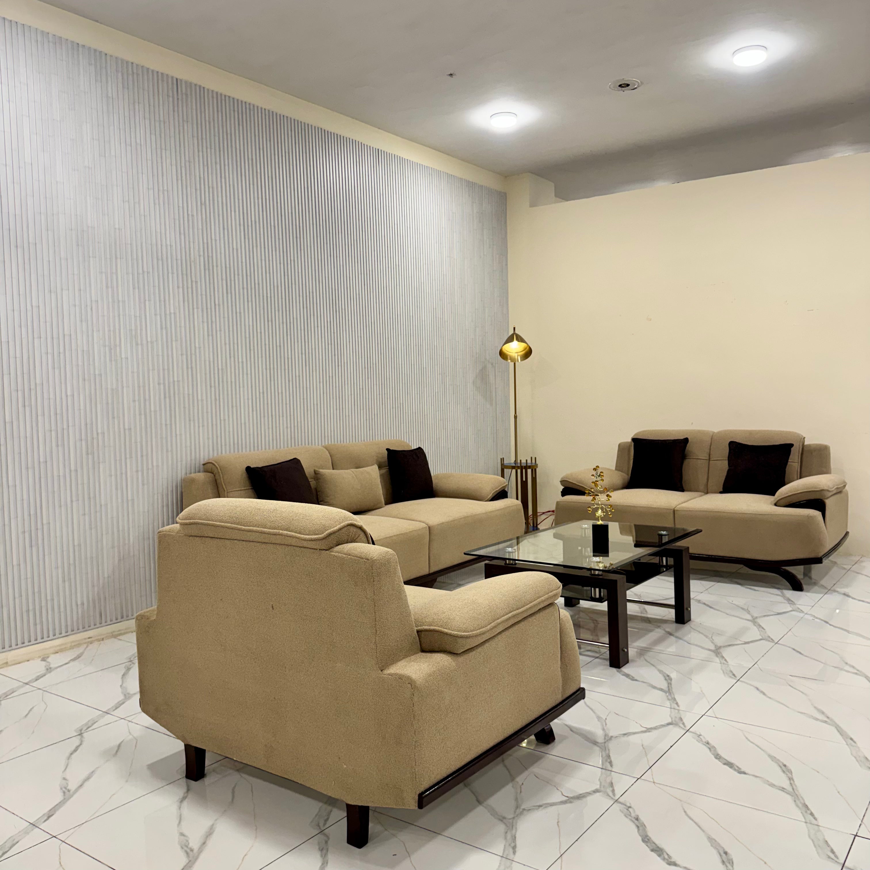 6 Seater Sofa S18 - image 2