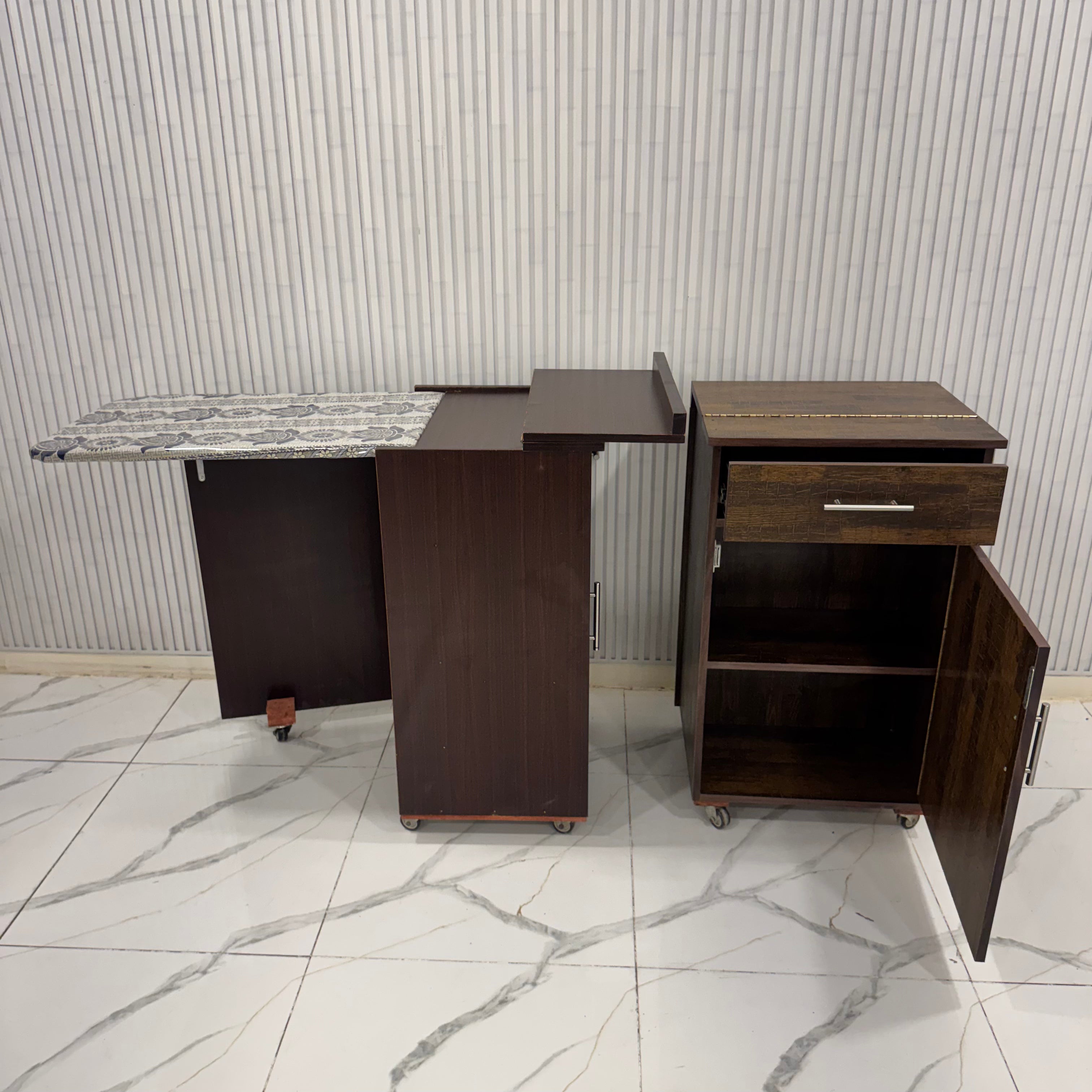Folding Iron Stand - image 4