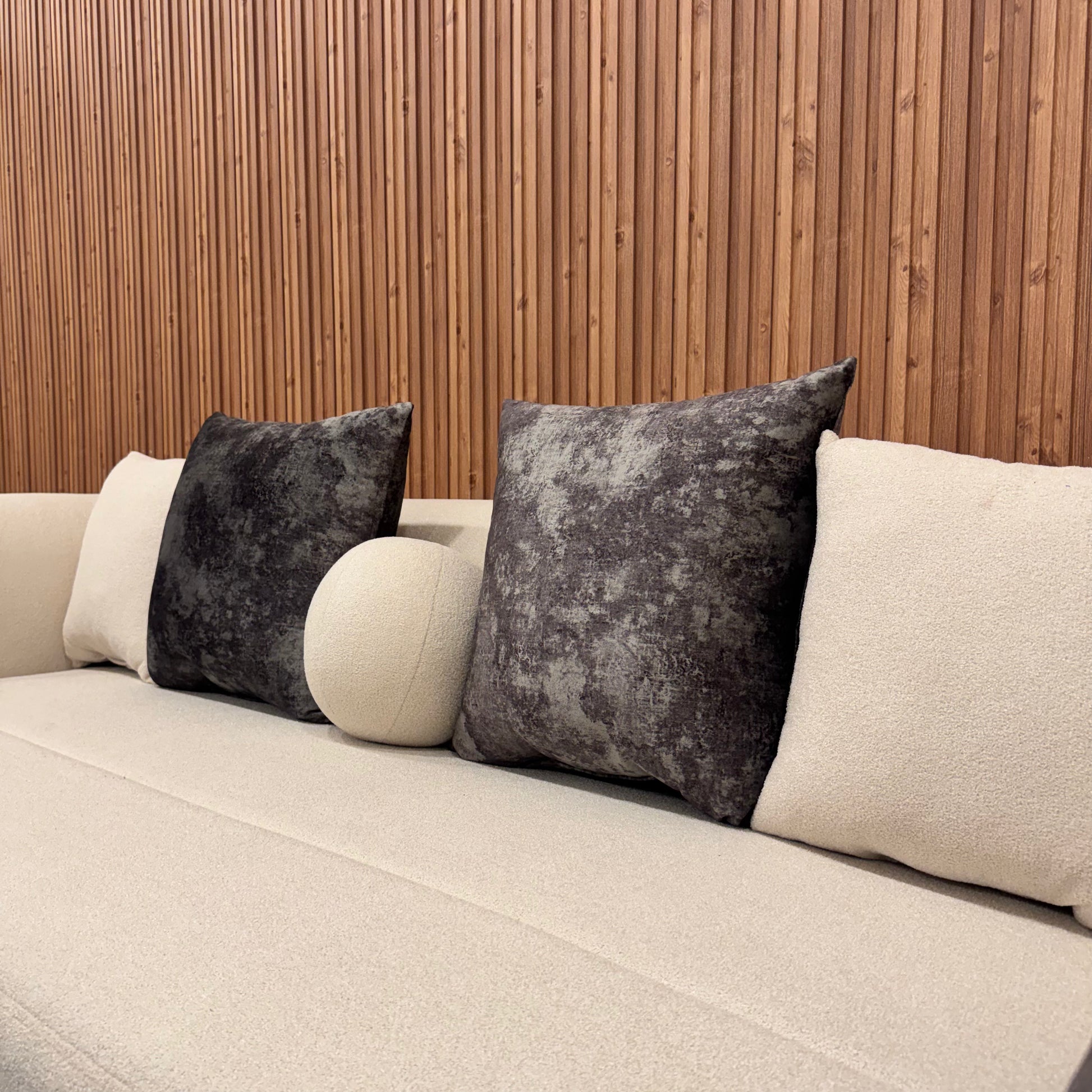 7 Seater Sofa S06 - image 3