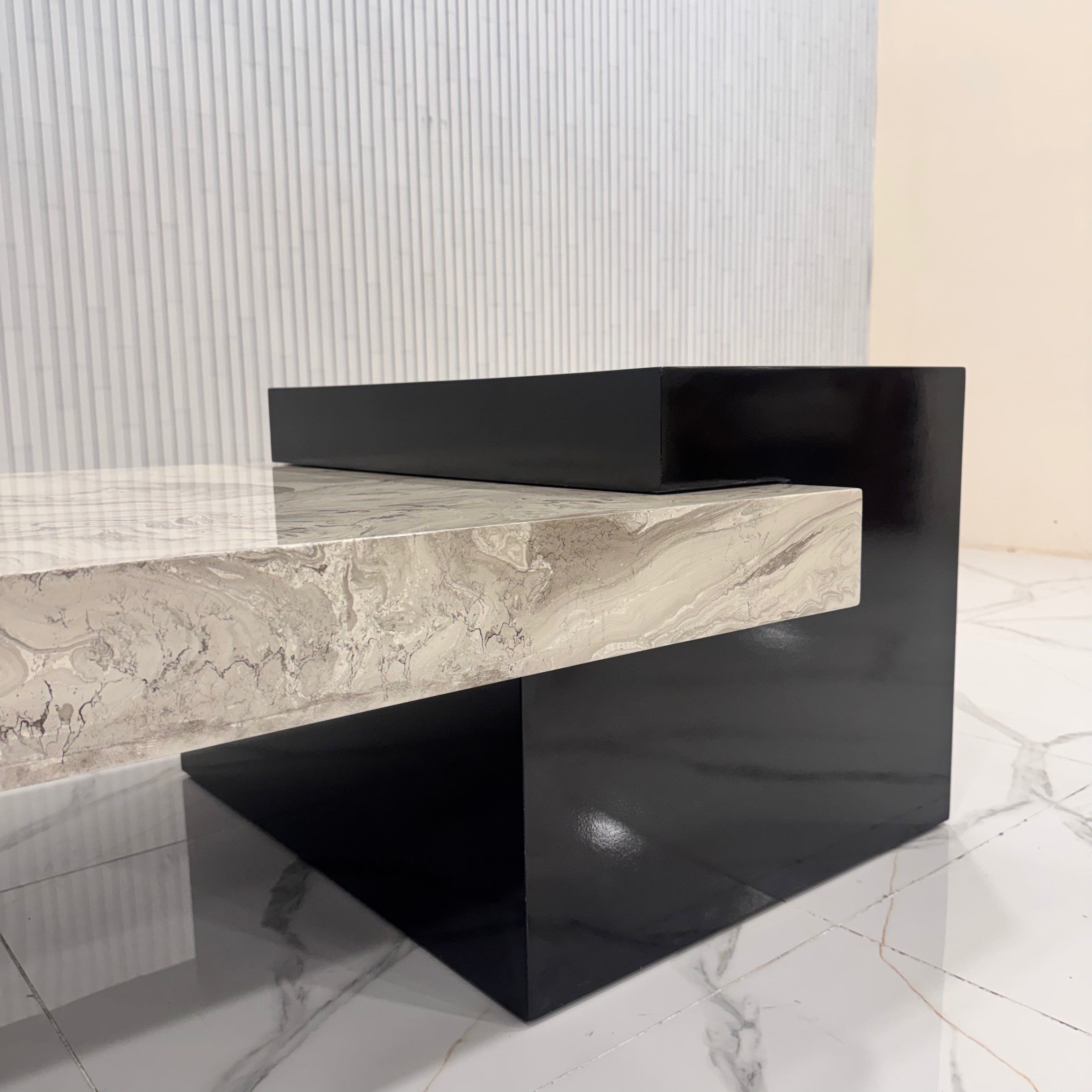 Center Table Ct08