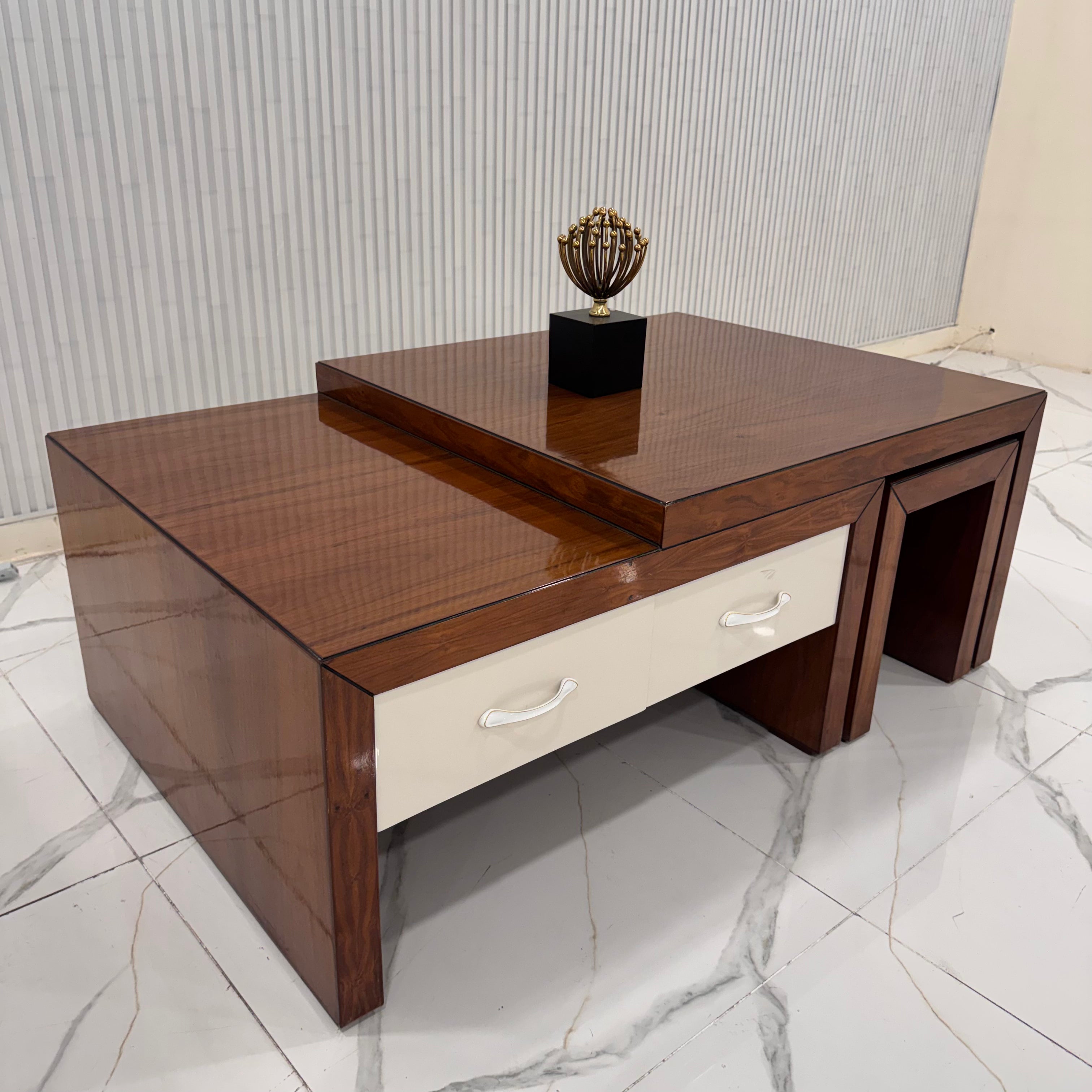 Center Table Ct07
