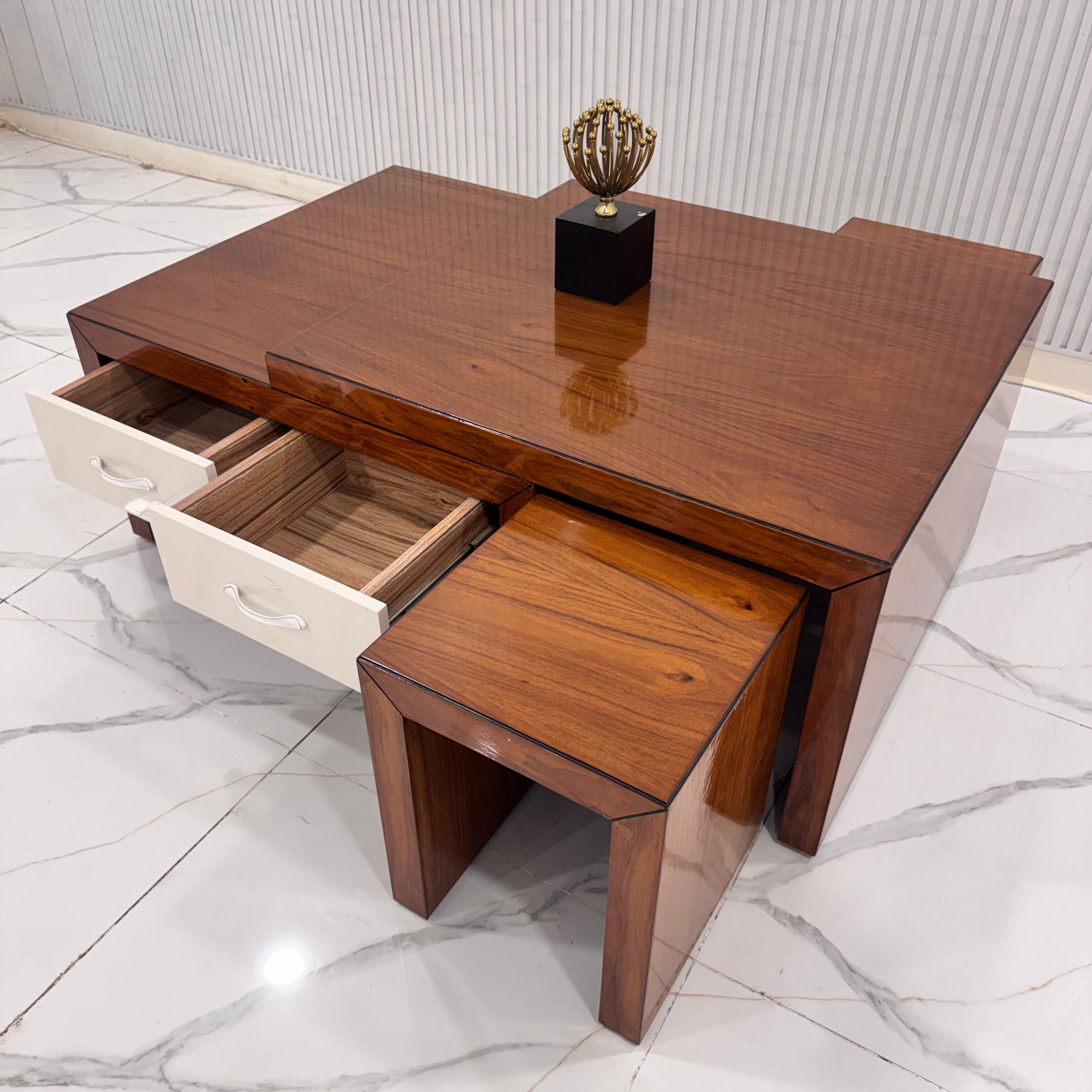 Center Table Ct07