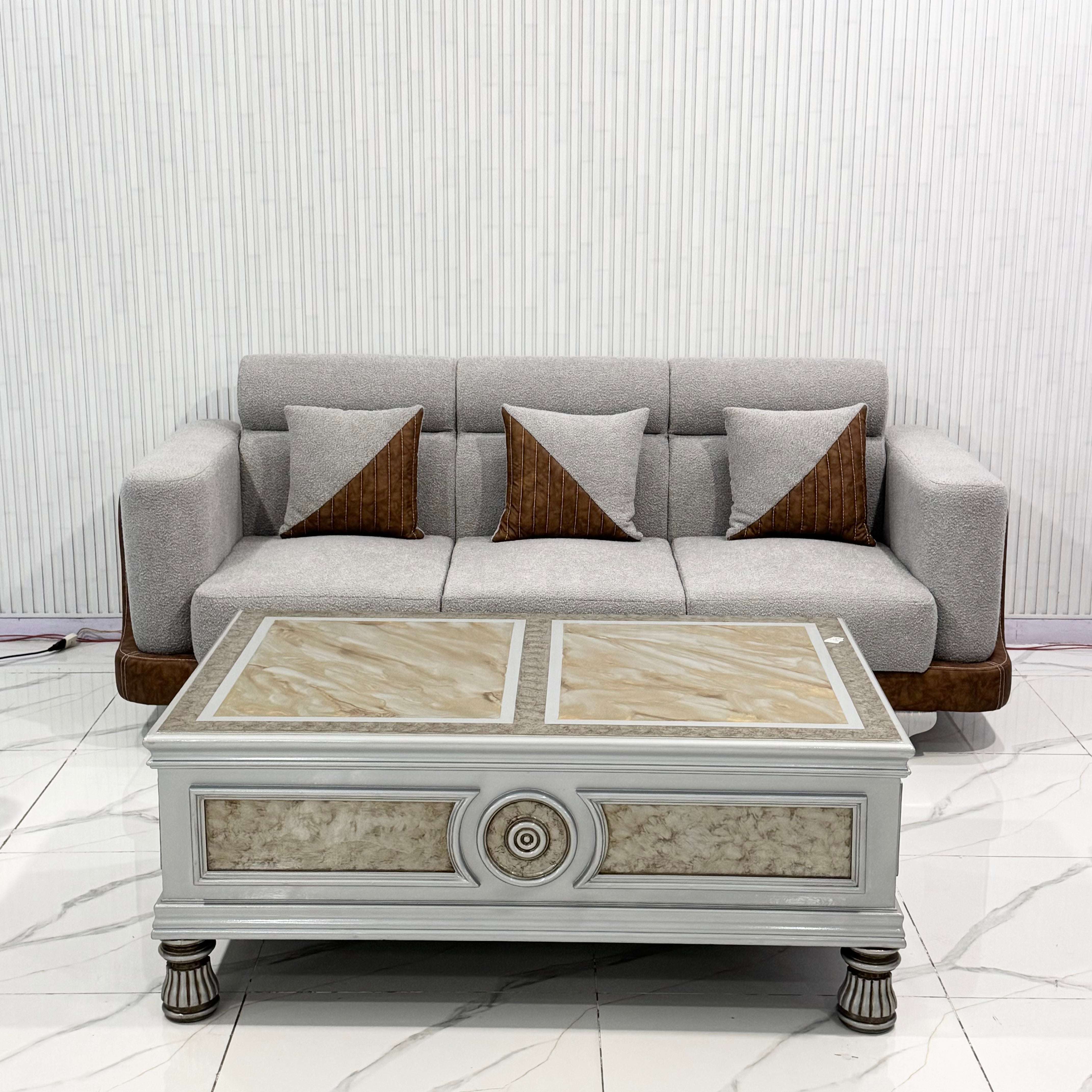 LuxeCurve 6-Seater Suite