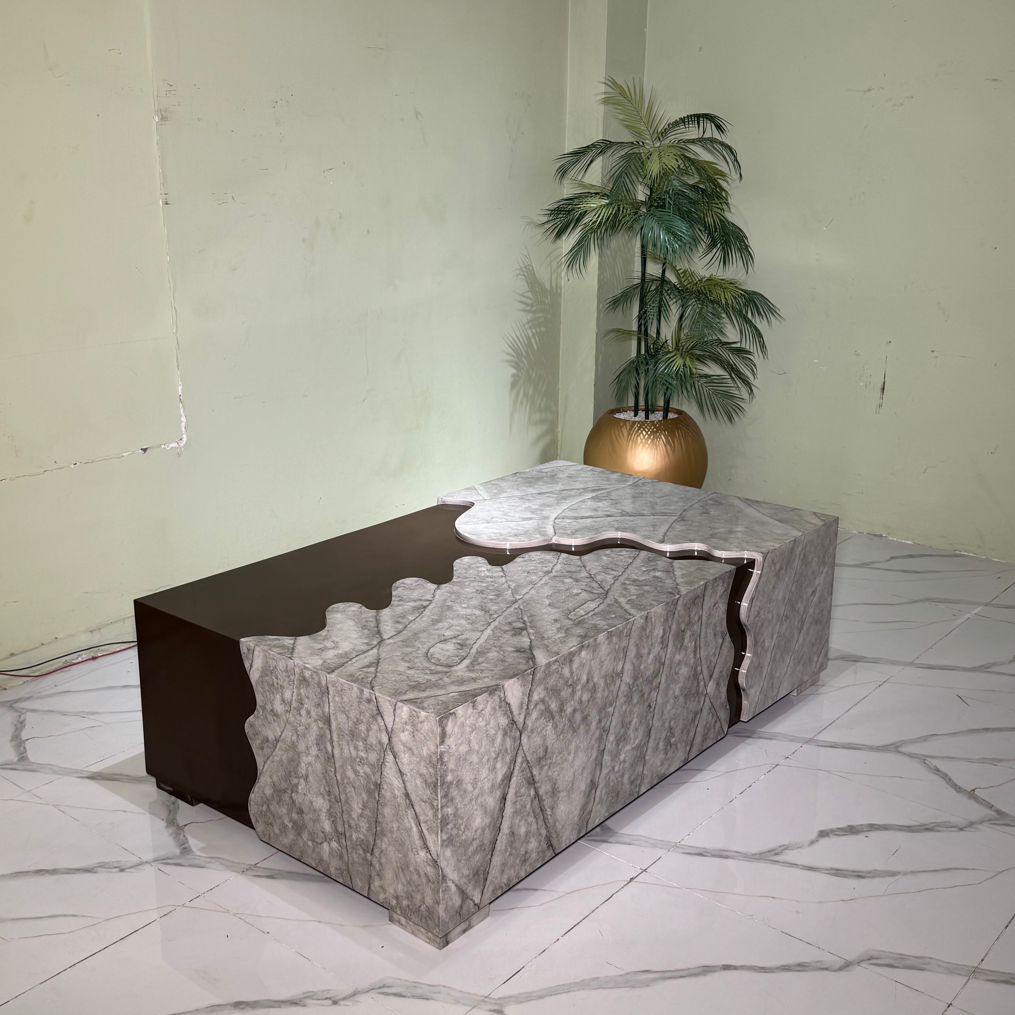 Centre table Ct91