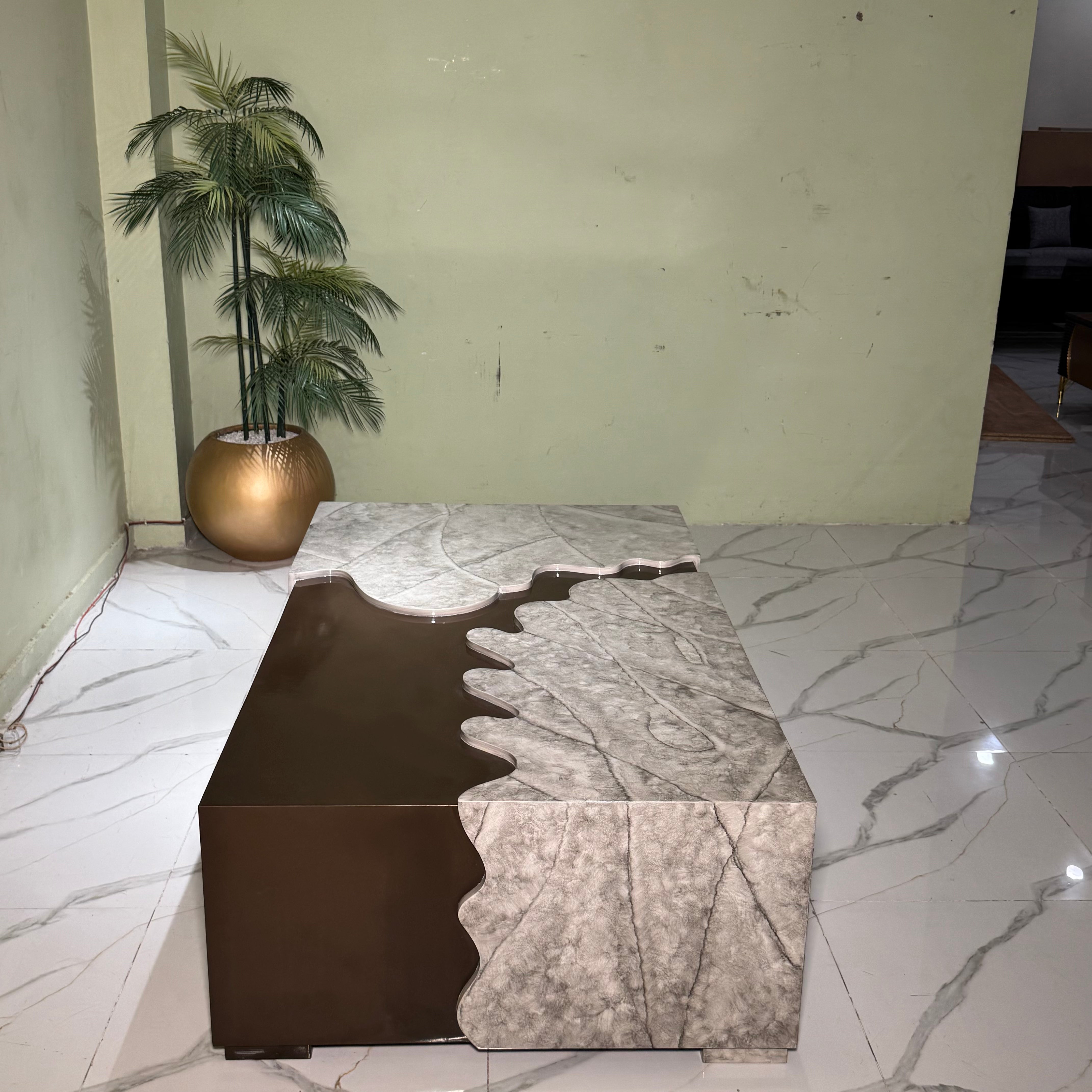 Centre table Ct91
