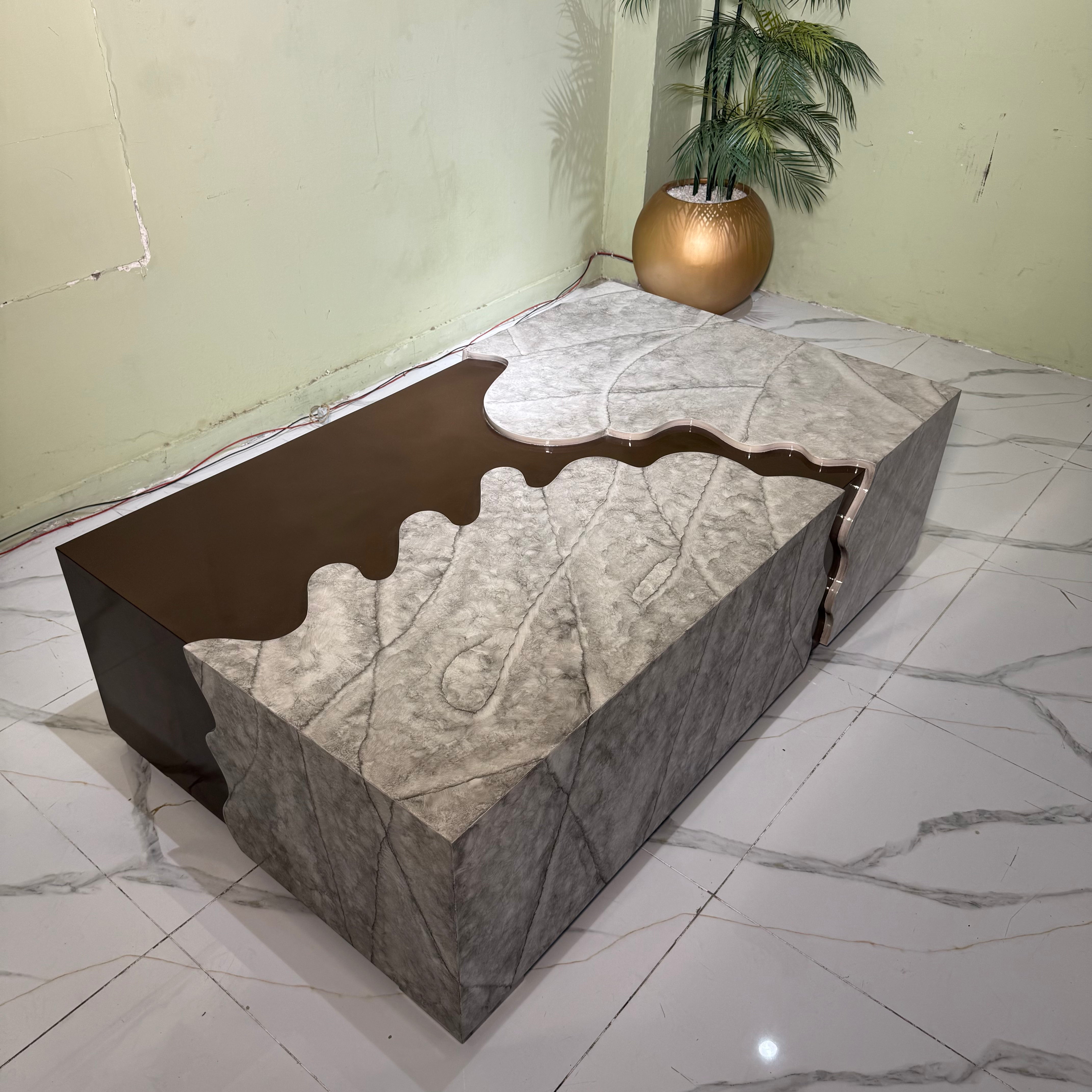 Centre table Ct91