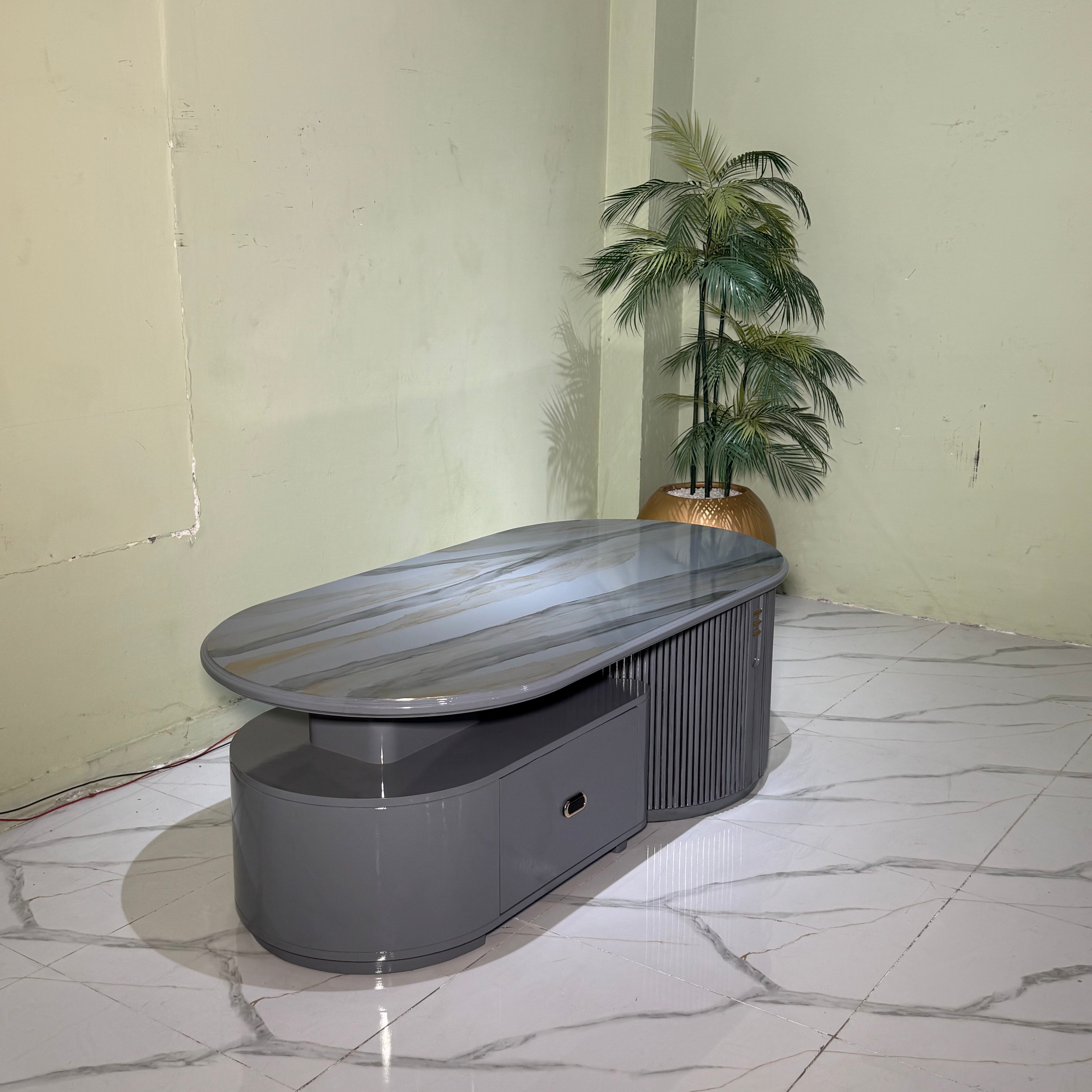 Centre table Ct89