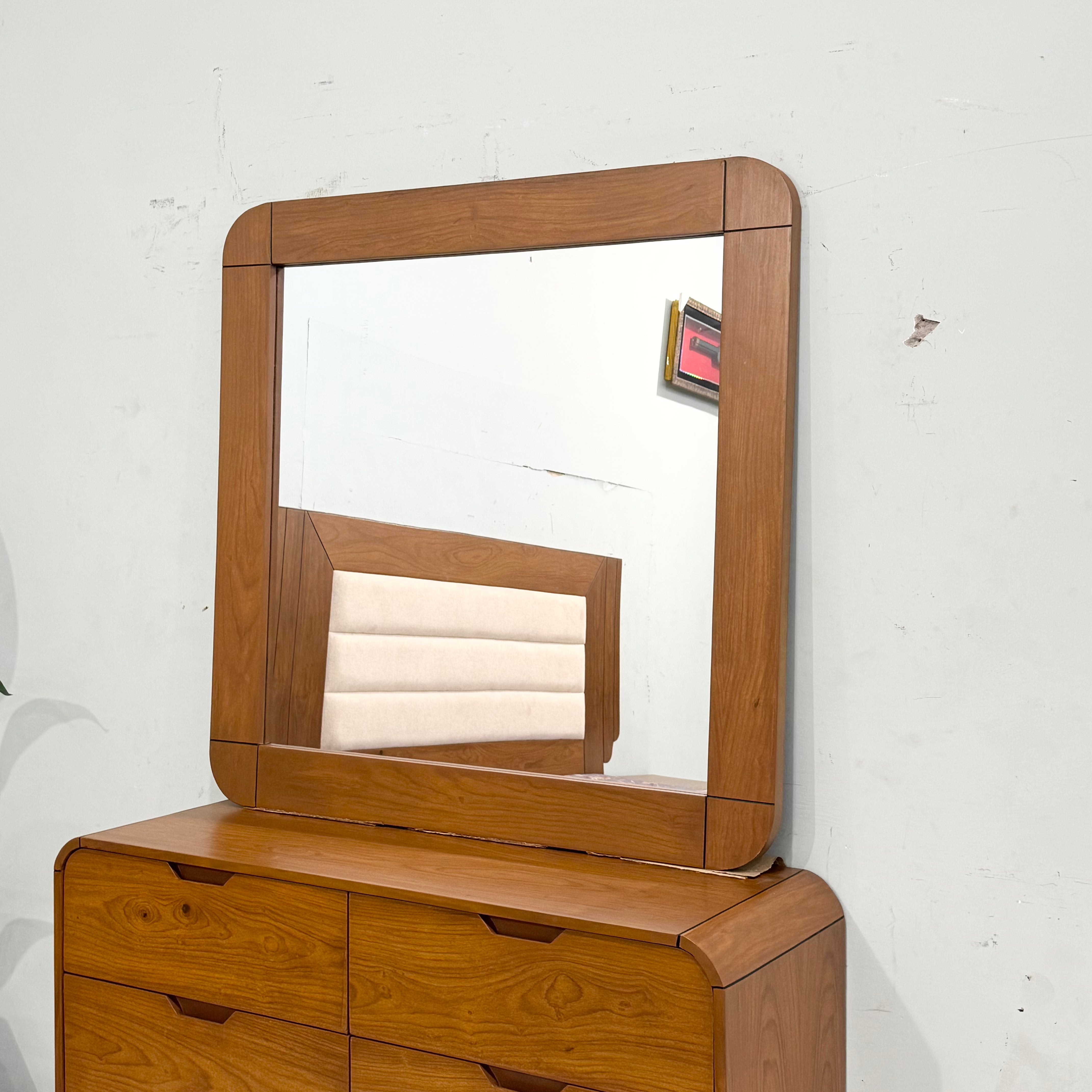 Nordic Oak Master Bed Suite